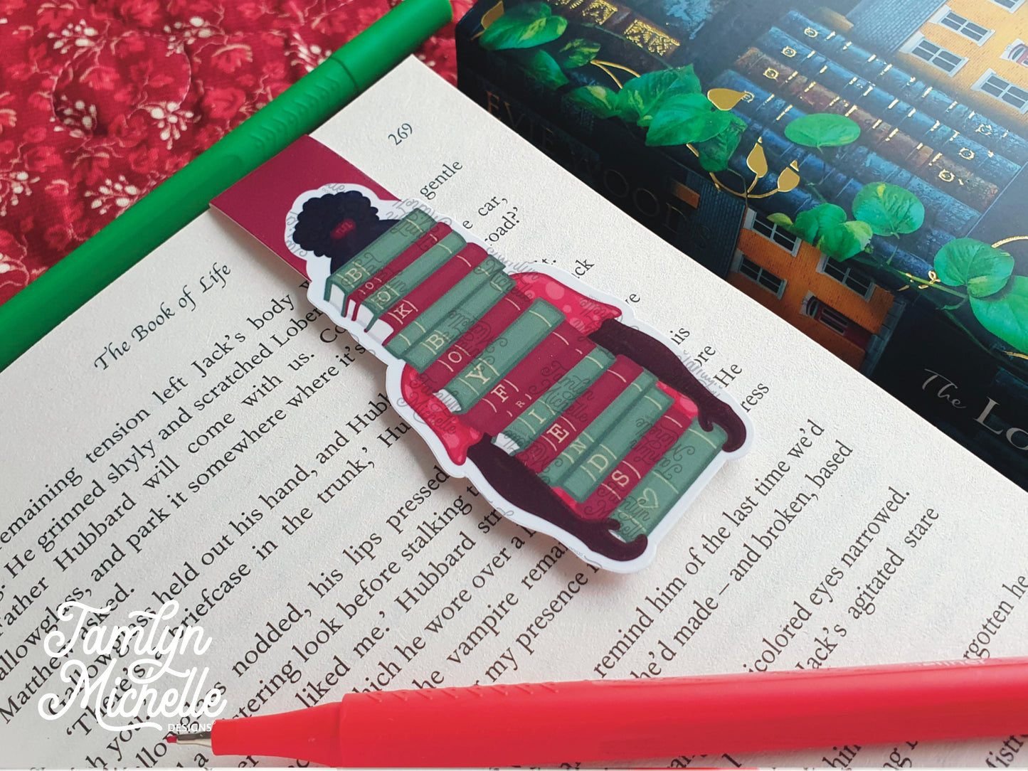 Book Boyfriend Tower - Magnetic Bookmark